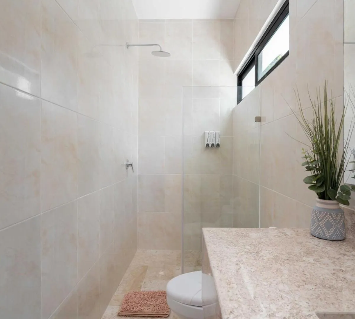 Casa Laura - Tulum - Private Townhome For 6 Guest - 3 Bedrooms - 5 Beds- Restaurant Walking Distance Mexiko